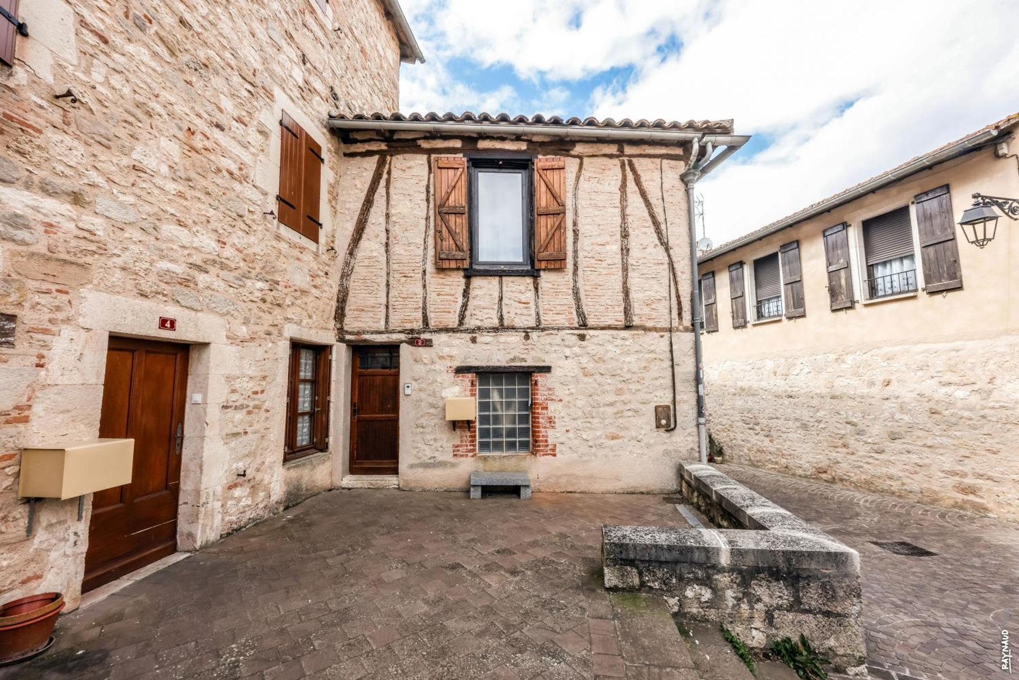 Willa Casa Glesia Castelnau-de-Montmiral Zewnętrze zdjęcie